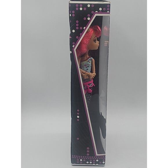 Mattel Monster High Dance Class Howleen Wolf Doll New in Box - Picture 11 of 15